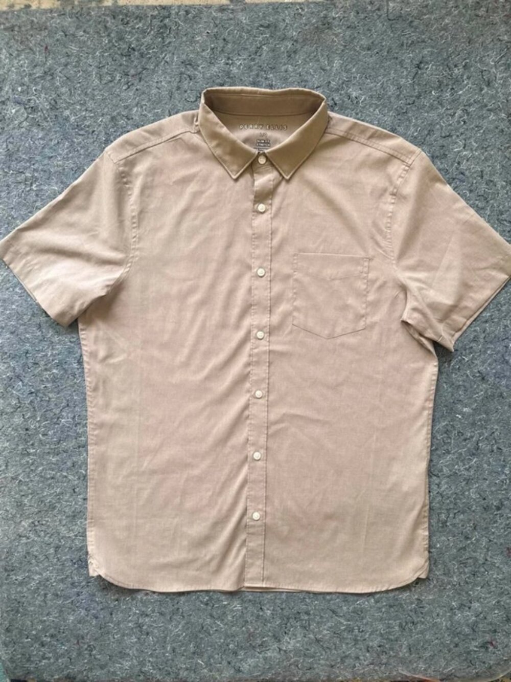 Perry Ellis Menβs Slim Fit Stretch Short Sleeve Button-Up Shirt L Beige